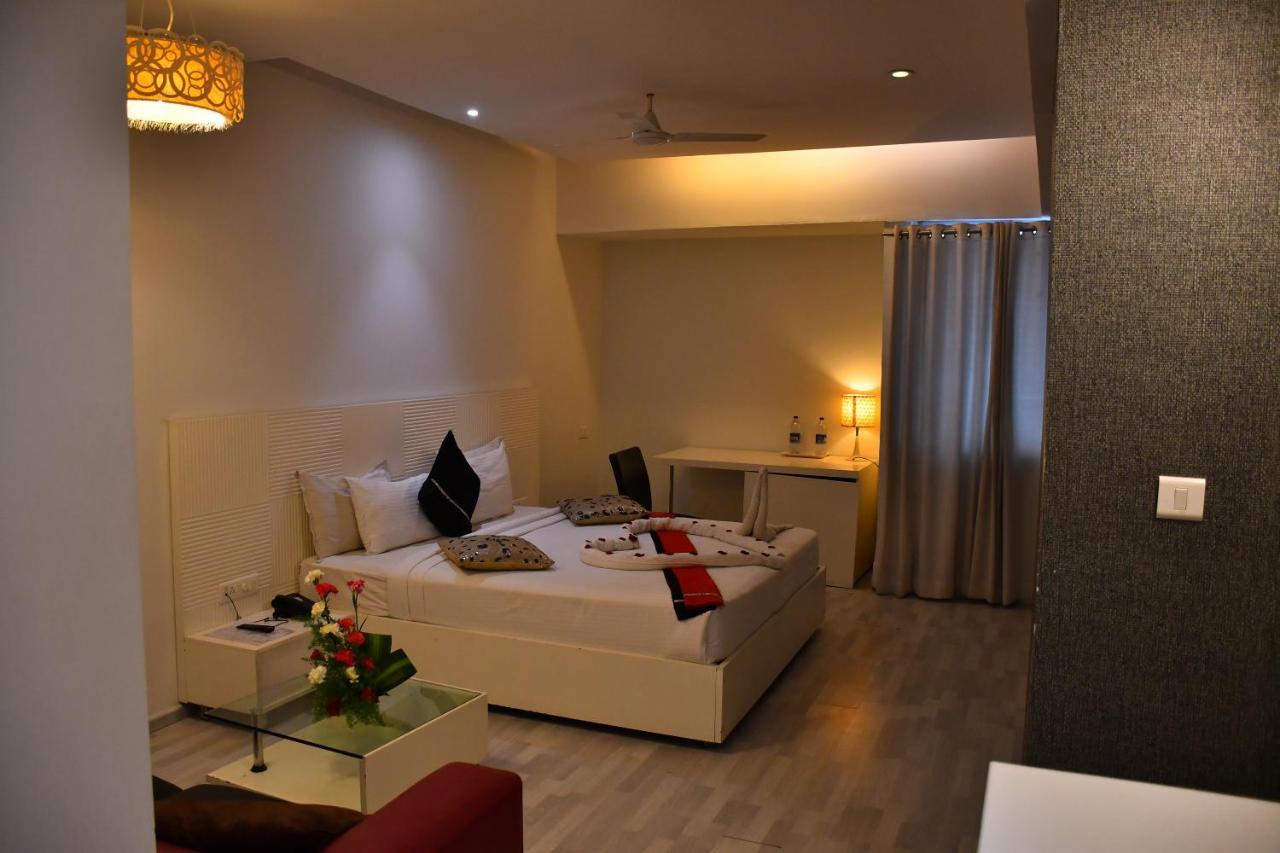 Hotel Vijay Parkinn, Gandhipuram, Coimbatore Exteriör bild